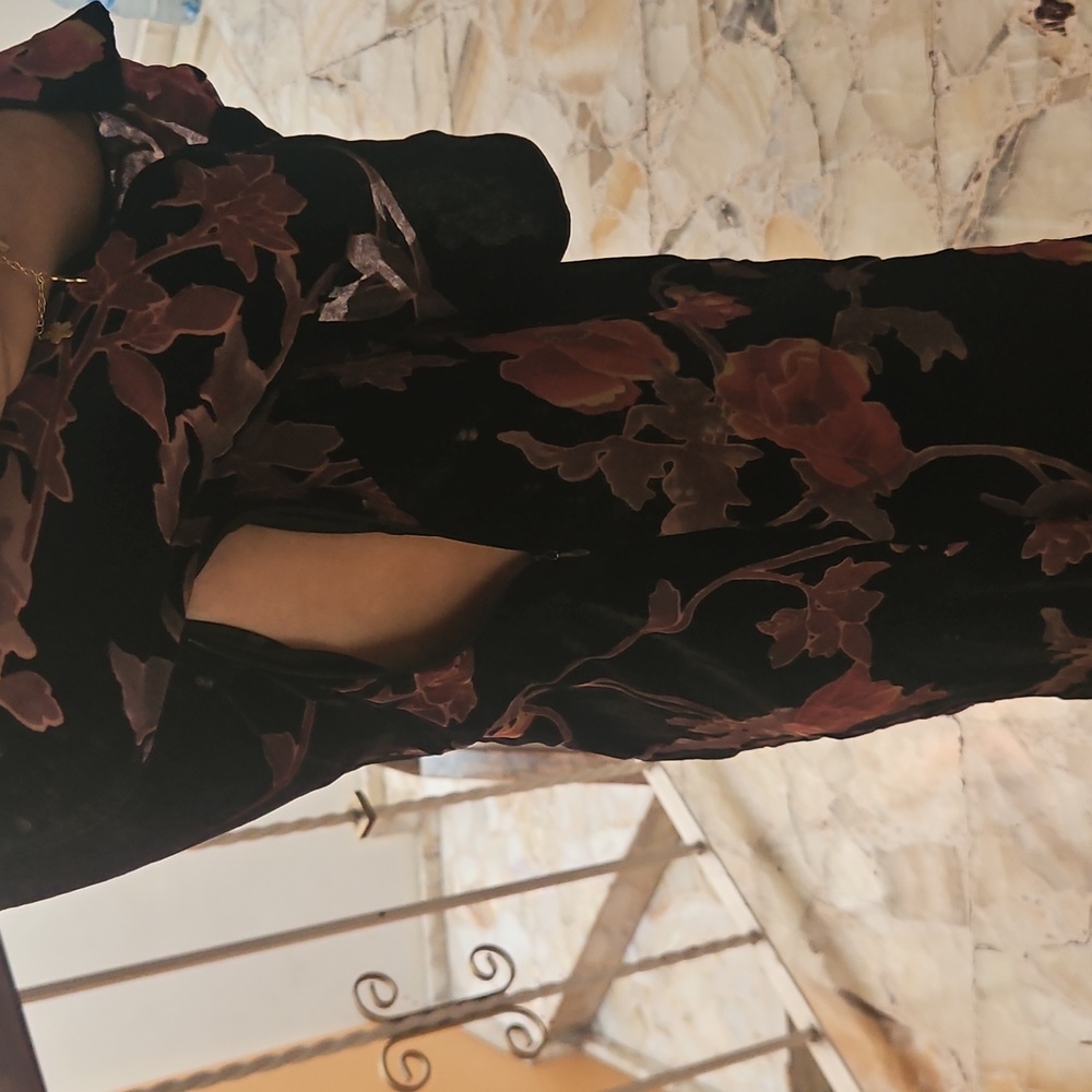MYSTREE MIDI DRESS - Picture 4 of 7